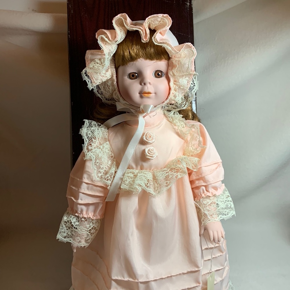 Kerry - Dynasty Doll Collection #90960 Vintage